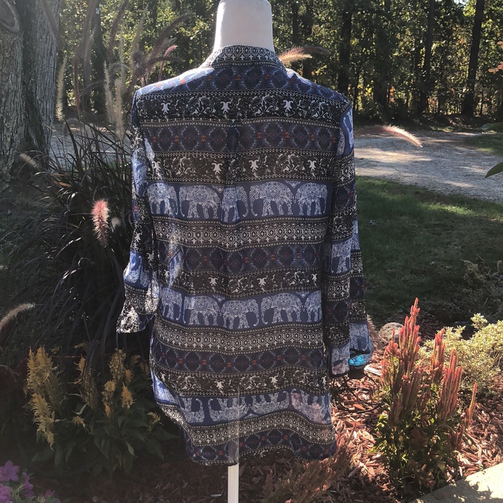 EUC Rue21 Blouse - Picture 6 of 9
